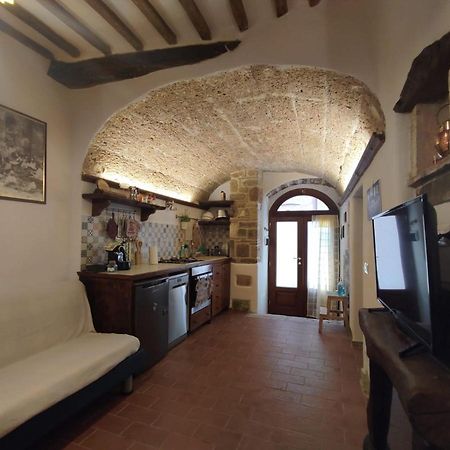 Zaccheo 9 Apartment Pitigliano Exterior photo